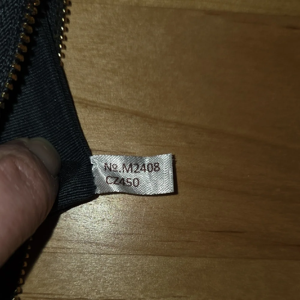 NWOT - Coach Navy Wristlet with Cherry Design - Picture 8 of 8